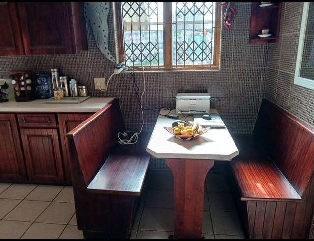 3 BEDROOM HOUSE FOR SALE IN ESCOMBE